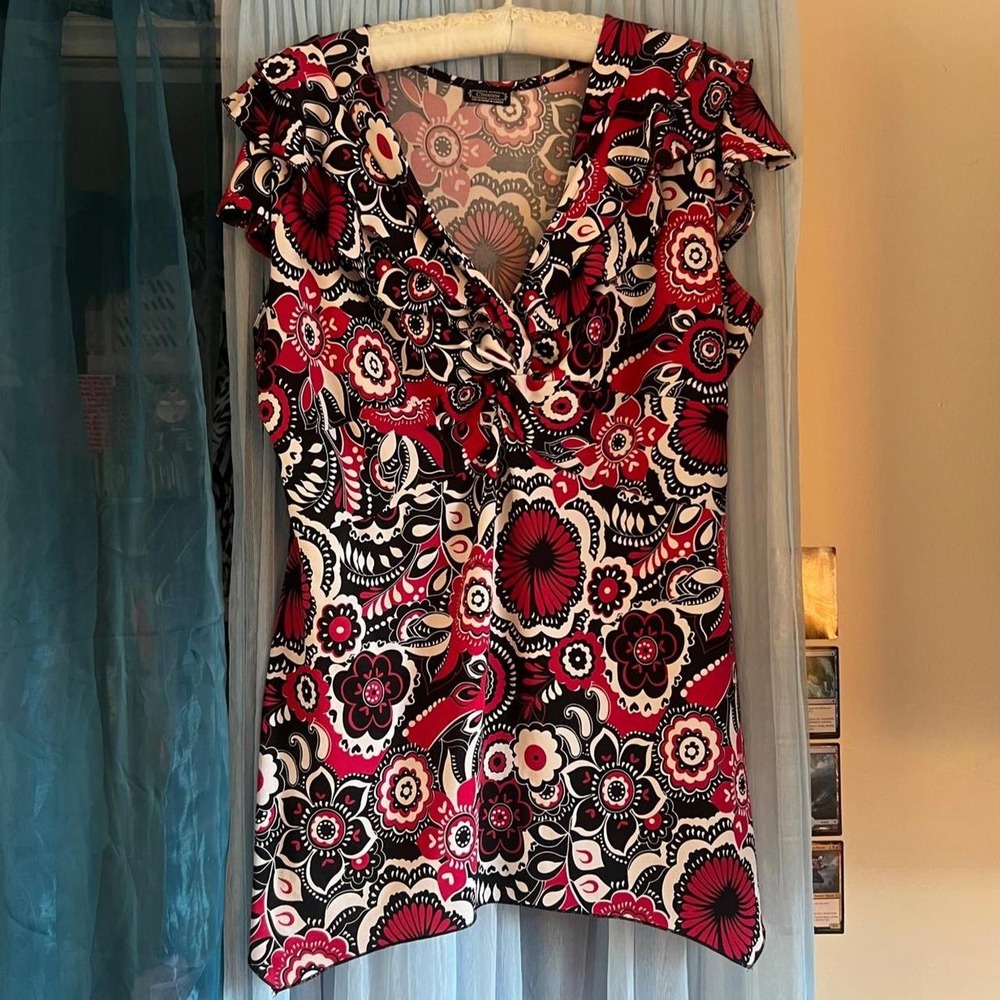 Floral Babydoll V-Neck Blouse